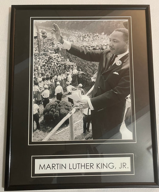 Frame Martin Luther King Jr waving