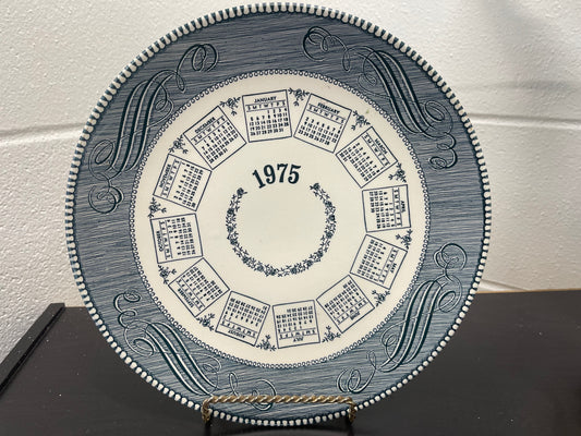 Plate 1975 Calendar (P015)